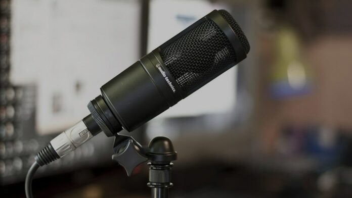 Giá Microphone thu âm có đắt không? Nên mua loại nào tốt?