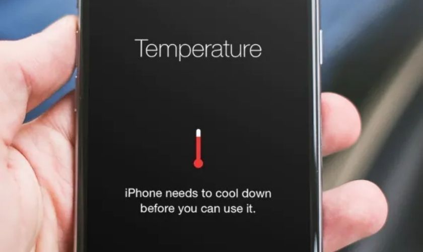 iPhone bị nóng máy