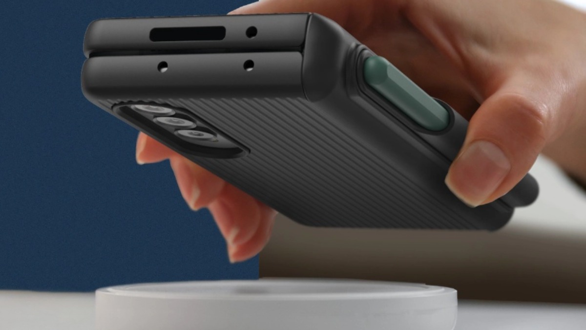 Đánh giá ốp lưng Galaxy Z Fold 5 về hỗ trợ sạc không dây