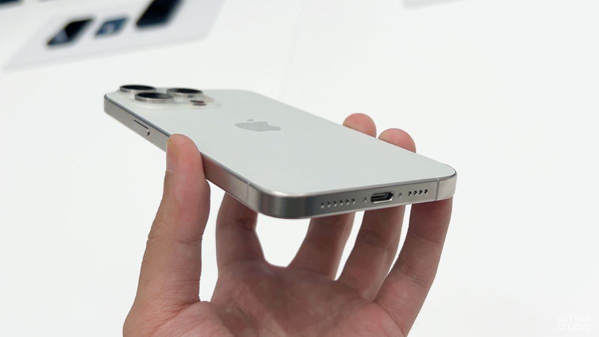 Có nên mua iPhone 15 Pro Max không?