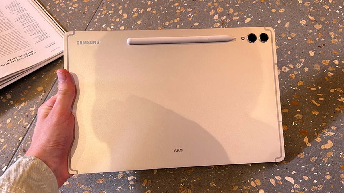 Có nên mua Tab S9 FE Plus Wifi mới nhất của nhà Samsung?