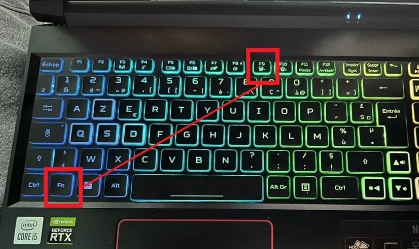 Bật đèn laptop Acer bằng tổ hợp phím